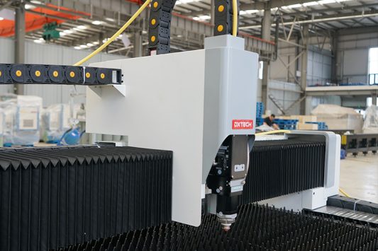 10mm metal laser cutting machine 10mm metal steel laser cutting machine