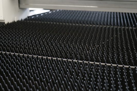 10mm metal laser cutting machine 10mm metal steel laser cutting machine