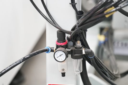 automatic tube laser cutting machine china metal tube fiber laser cutting machine