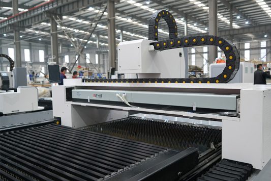 cnc laser metal cutting machine laser cutter for wood and metal