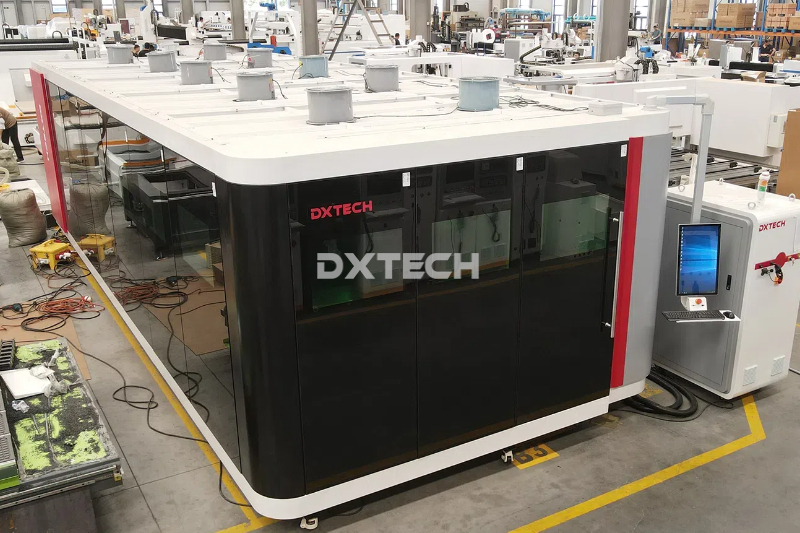 dxtech 2060sg full cover fiber laser cutting machine shipped to armenia(am)-1