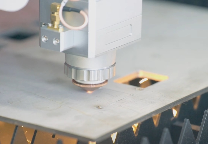 fiber laser cutting machine tube and plate laser cutting stainless steel sheet