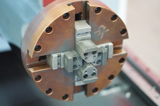 fiber laser cutting machine tube and plate laser cutting stainless steel sheet