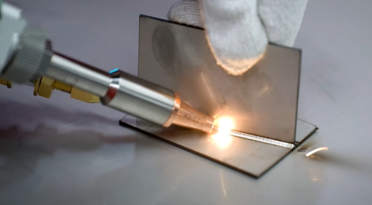 handheld fiber laser welding machine hand held metal laser welding machine