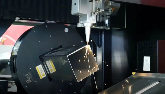 wholesale fiber laser tube cutting machine wholesale fiber laser pipe cutting machine